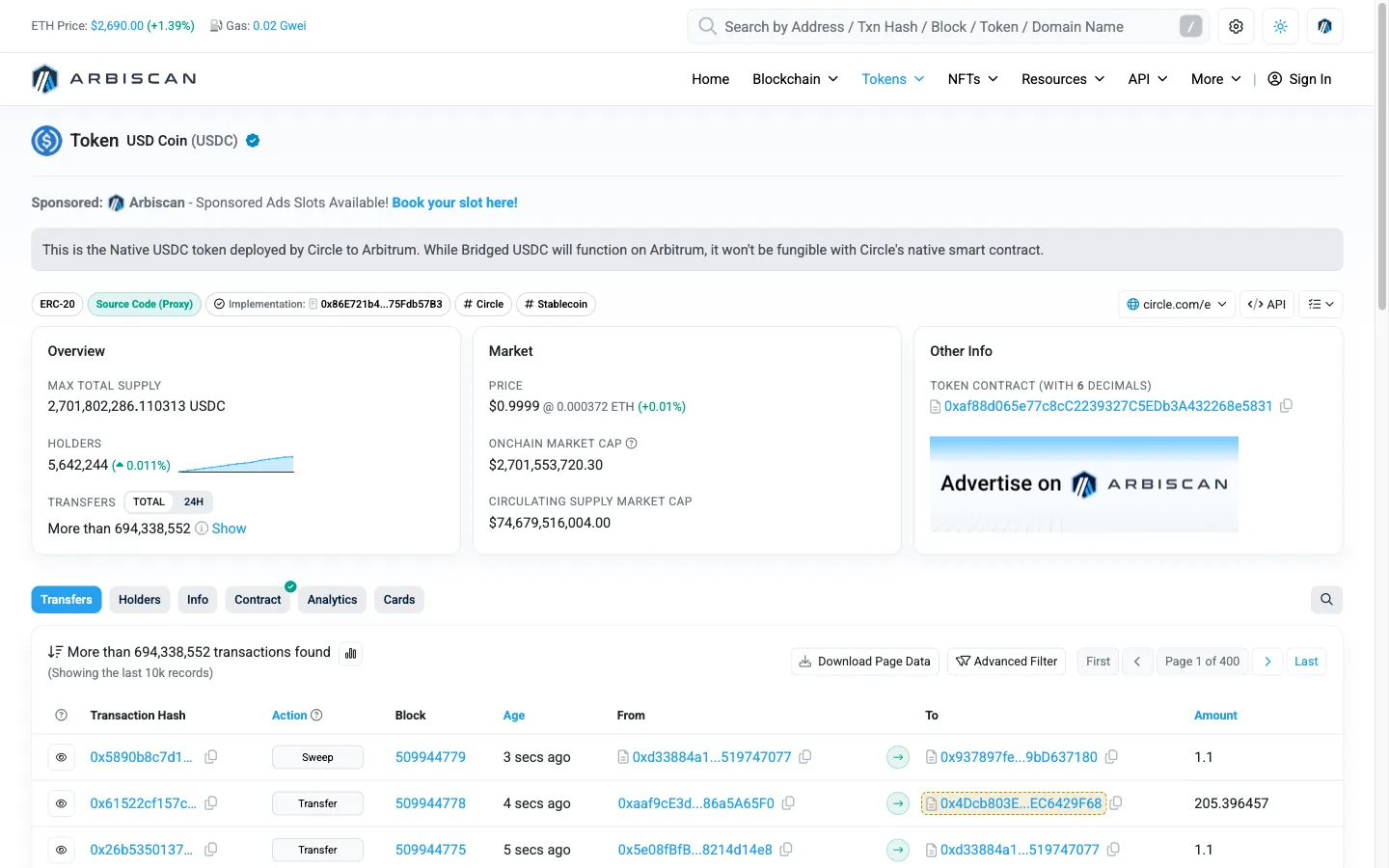 ArbiscanのUSD Coin（USDC）トークンページ。CircleがArbitrumに発行したネイティブUSDCで、ブリッジされたUSDCとは別のトークンとして扱われるという注記